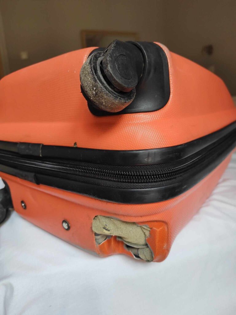 praca walizka odejście z pracy doradca zawodowy